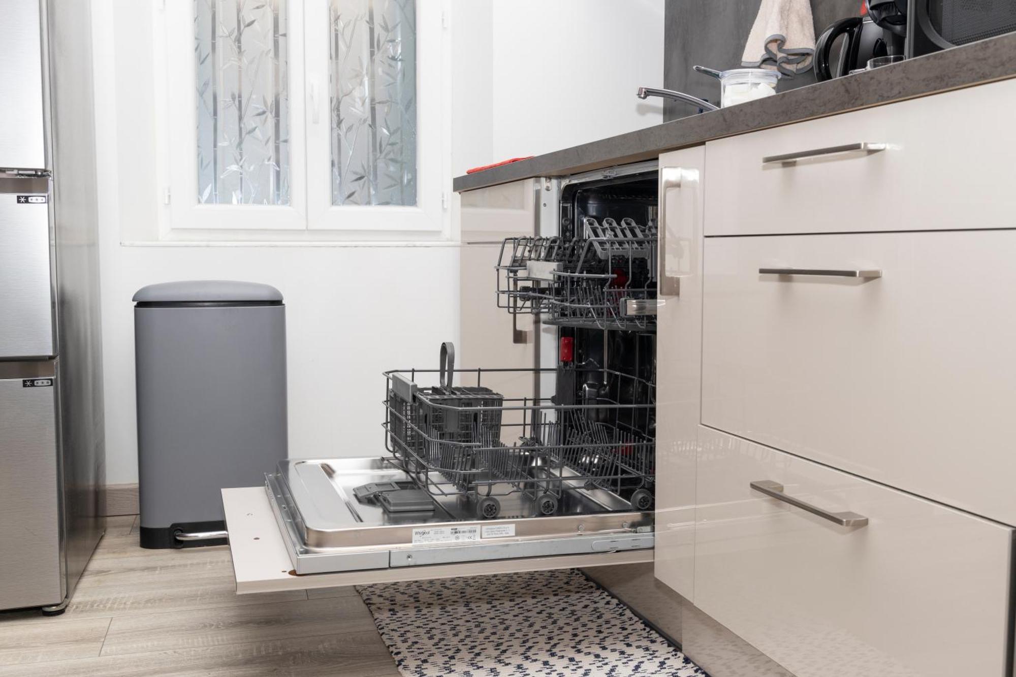 Like Casa- Centre/Gare Apartment วาลองซ์ ภายนอก รูปภาพ